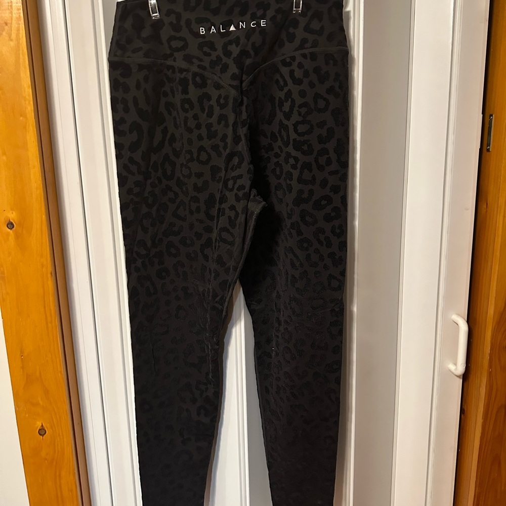 Balance Athletica Flocked Legging